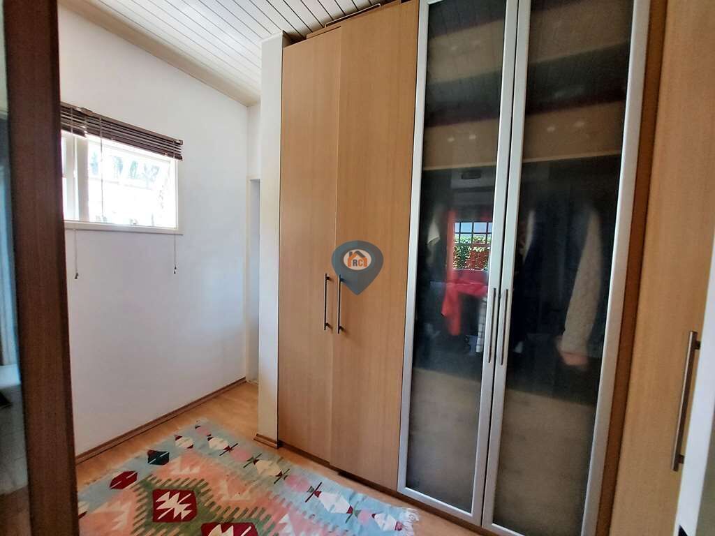 Casa à venda com 5 quartos, 350m² - Foto 32