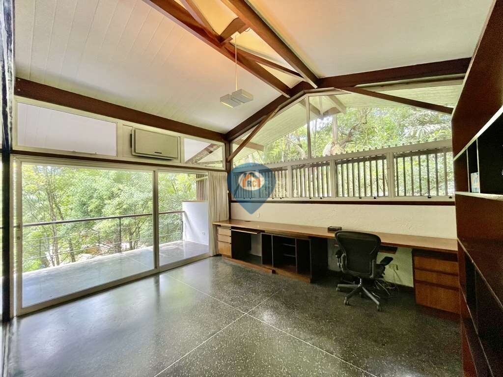 Casa de Condomínio à venda com 3 quartos, 380m² - Foto 9