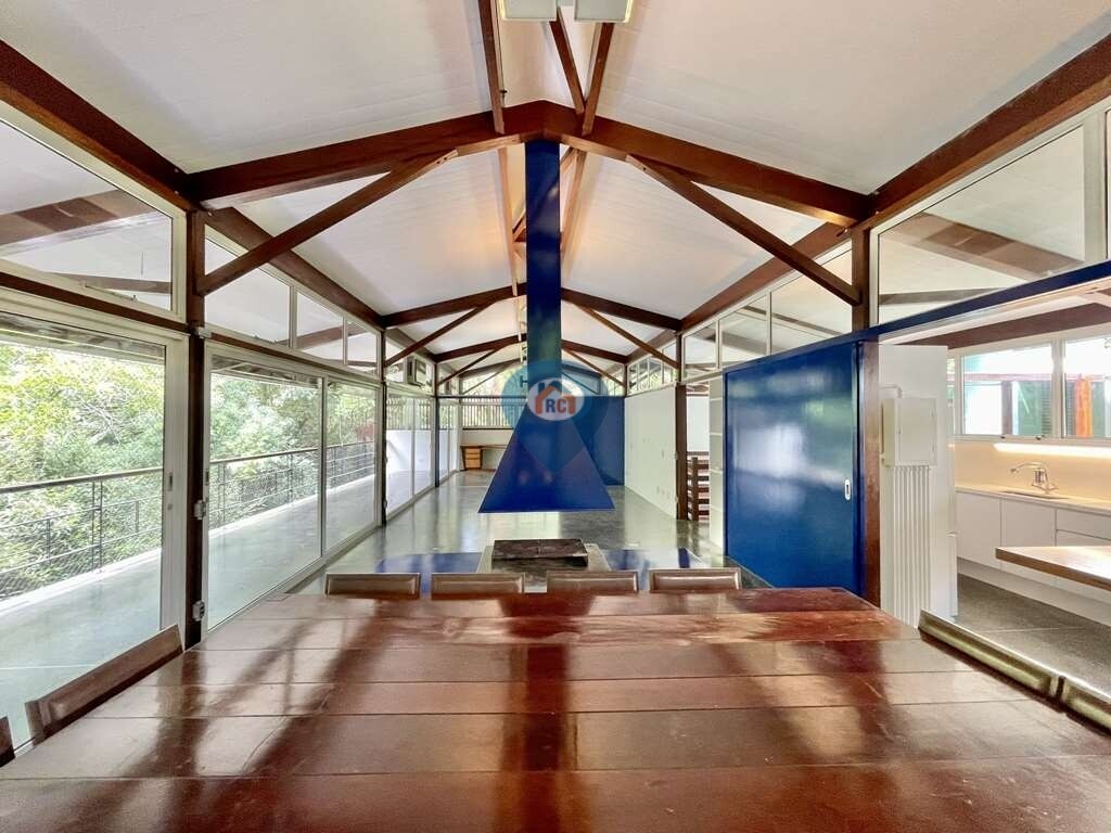 Casa de Condomínio à venda com 3 quartos, 380m² - Foto 14