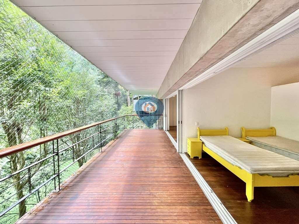 Casa de Condomínio à venda com 3 quartos, 380m² - Foto 31