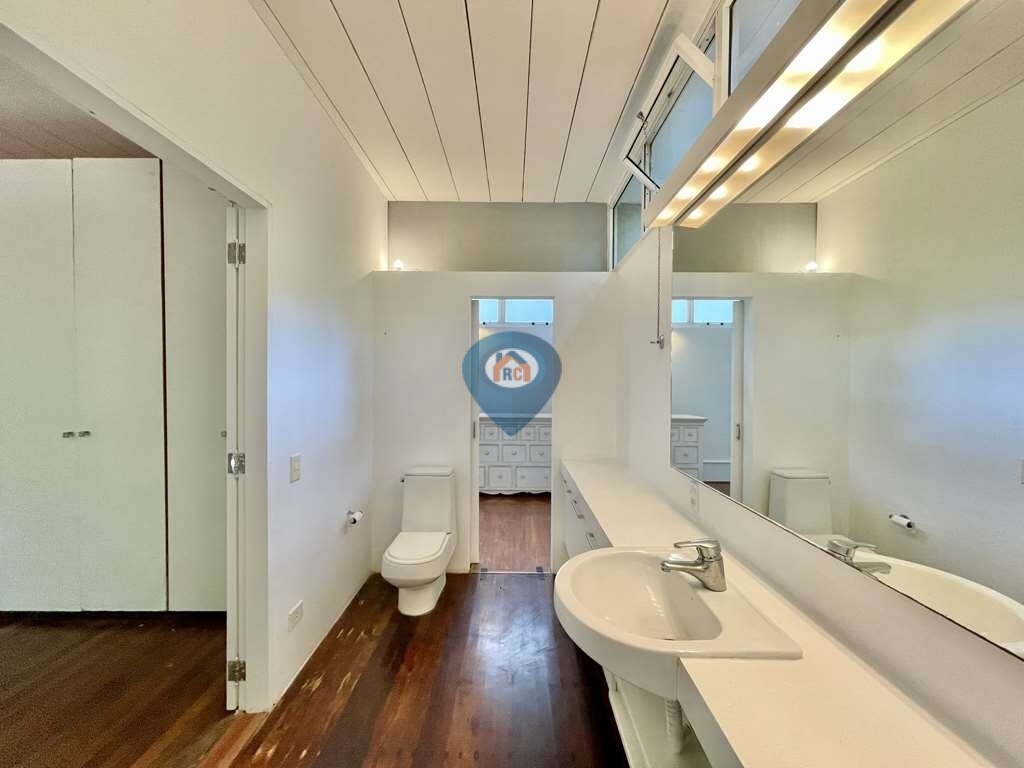 Casa de Condomínio à venda com 3 quartos, 380m² - Foto 35