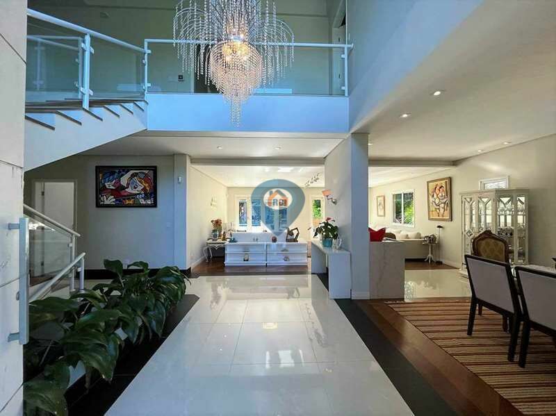 Casa à venda com 5 quartos, 610m² - Foto 14