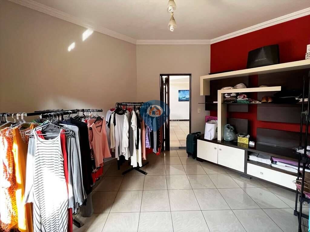 Casa à venda com 3 quartos, 360m² - Foto 19