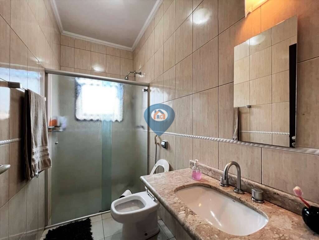 Casa à venda com 3 quartos, 360m² - Foto 42