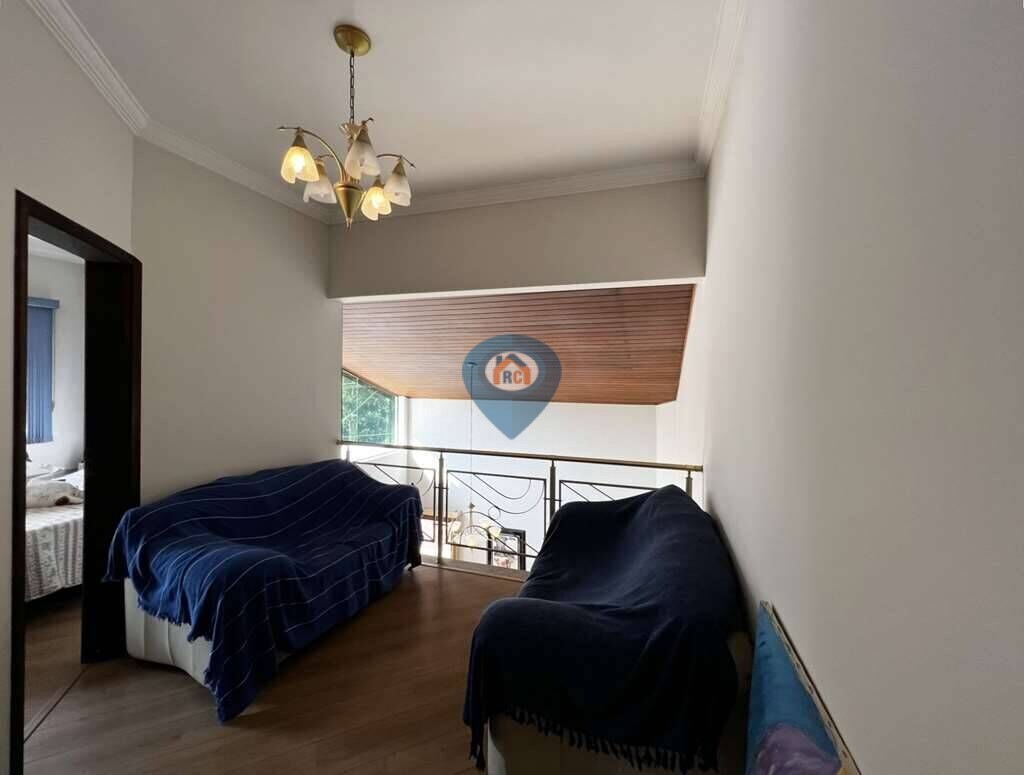 Casa à venda com 3 quartos, 360m² - Foto 26