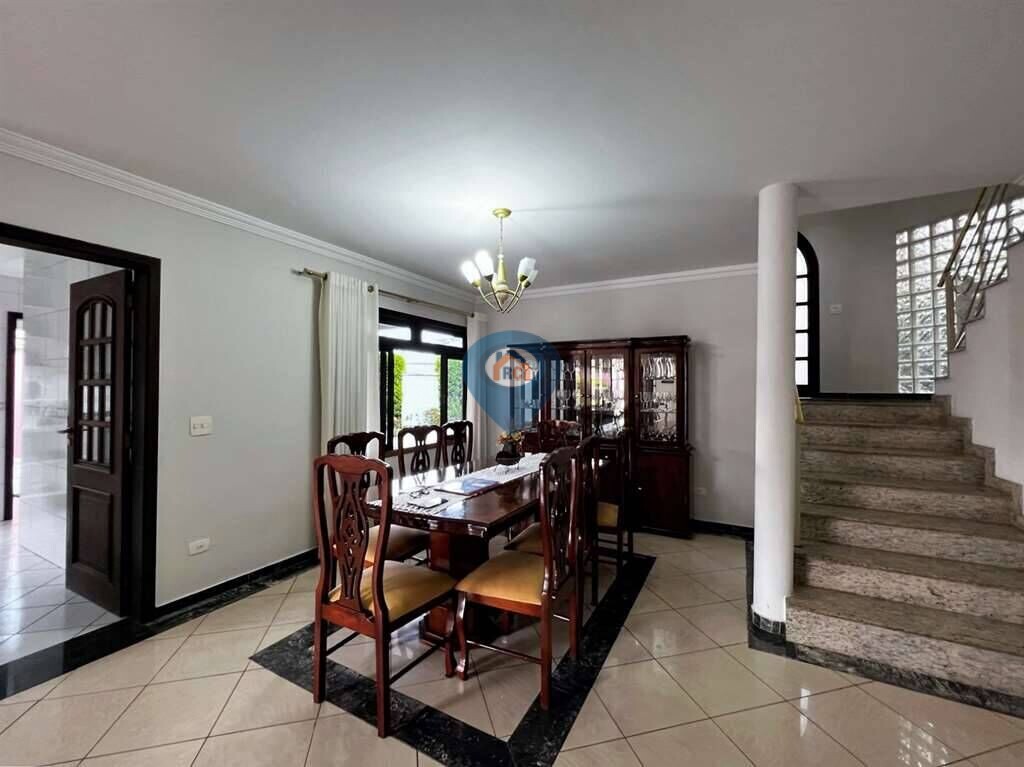 Casa à venda com 3 quartos, 360m² - Foto 15