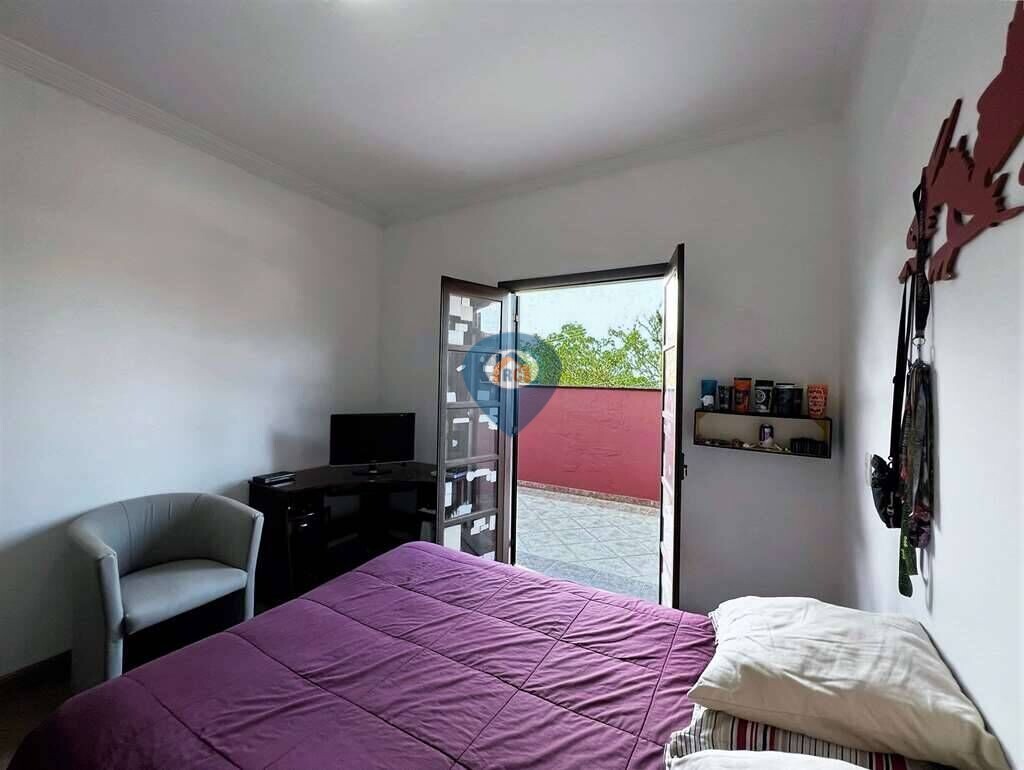 Casa à venda com 3 quartos, 360m² - Foto 40