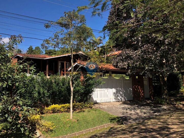 Casa de Condomínio à venda com 3 quartos, 237m² - Foto 25