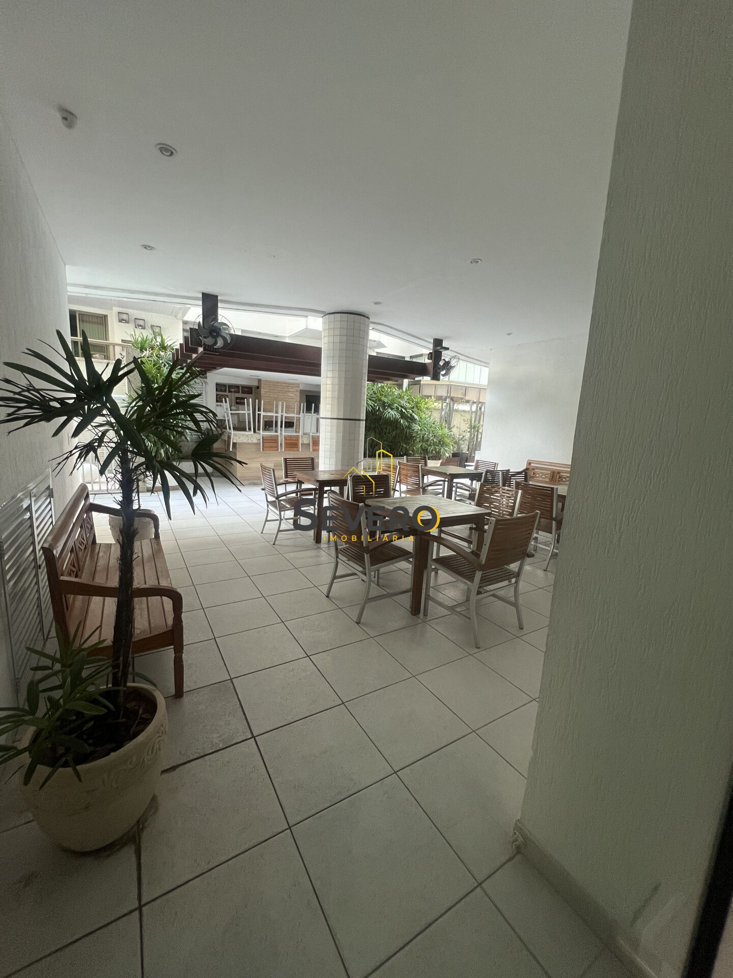 Apartamento à venda com 2 quartos, 84m² - Foto 22