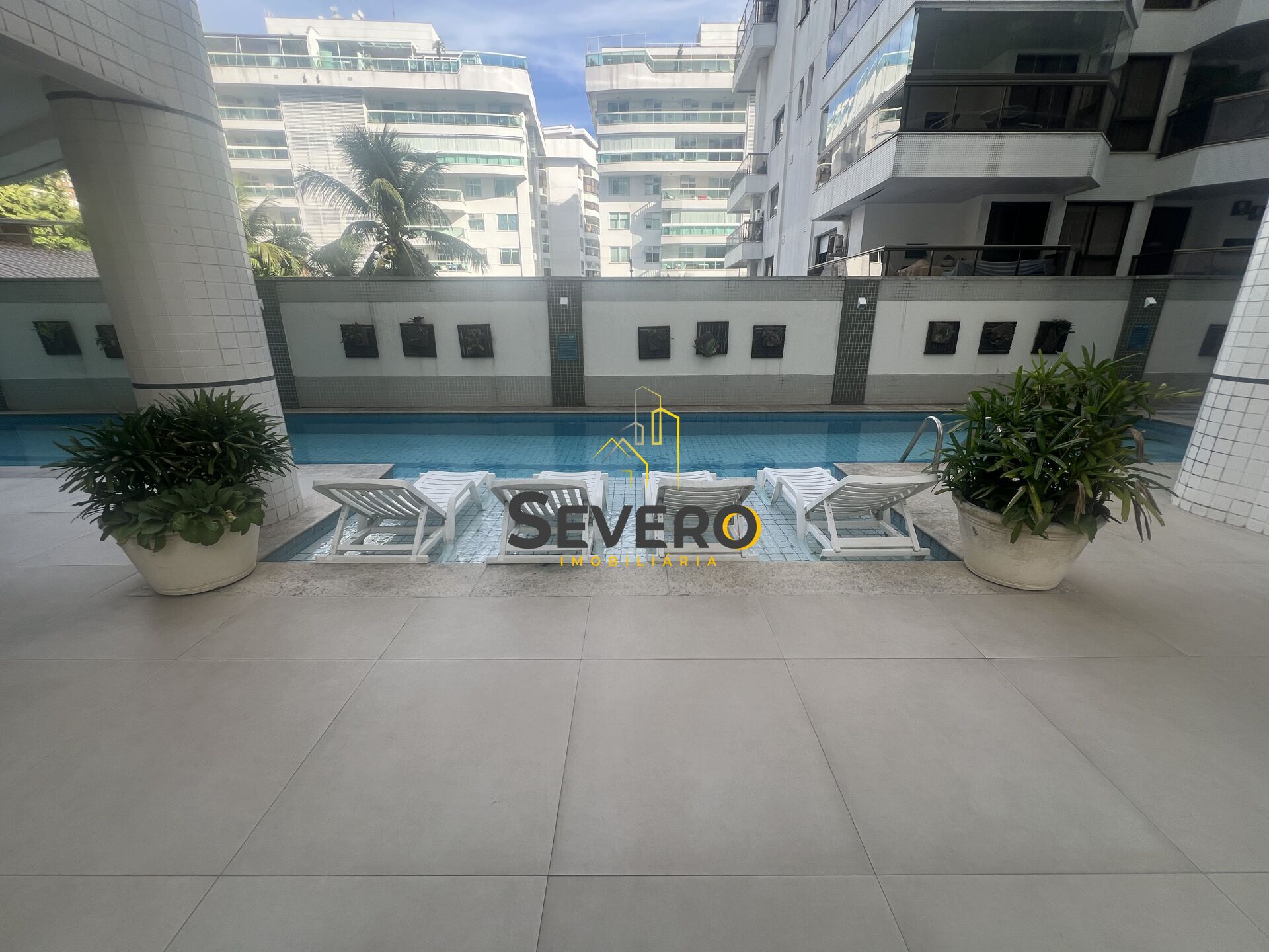 Apartamento à venda com 2 quartos, 84m² - Foto 18