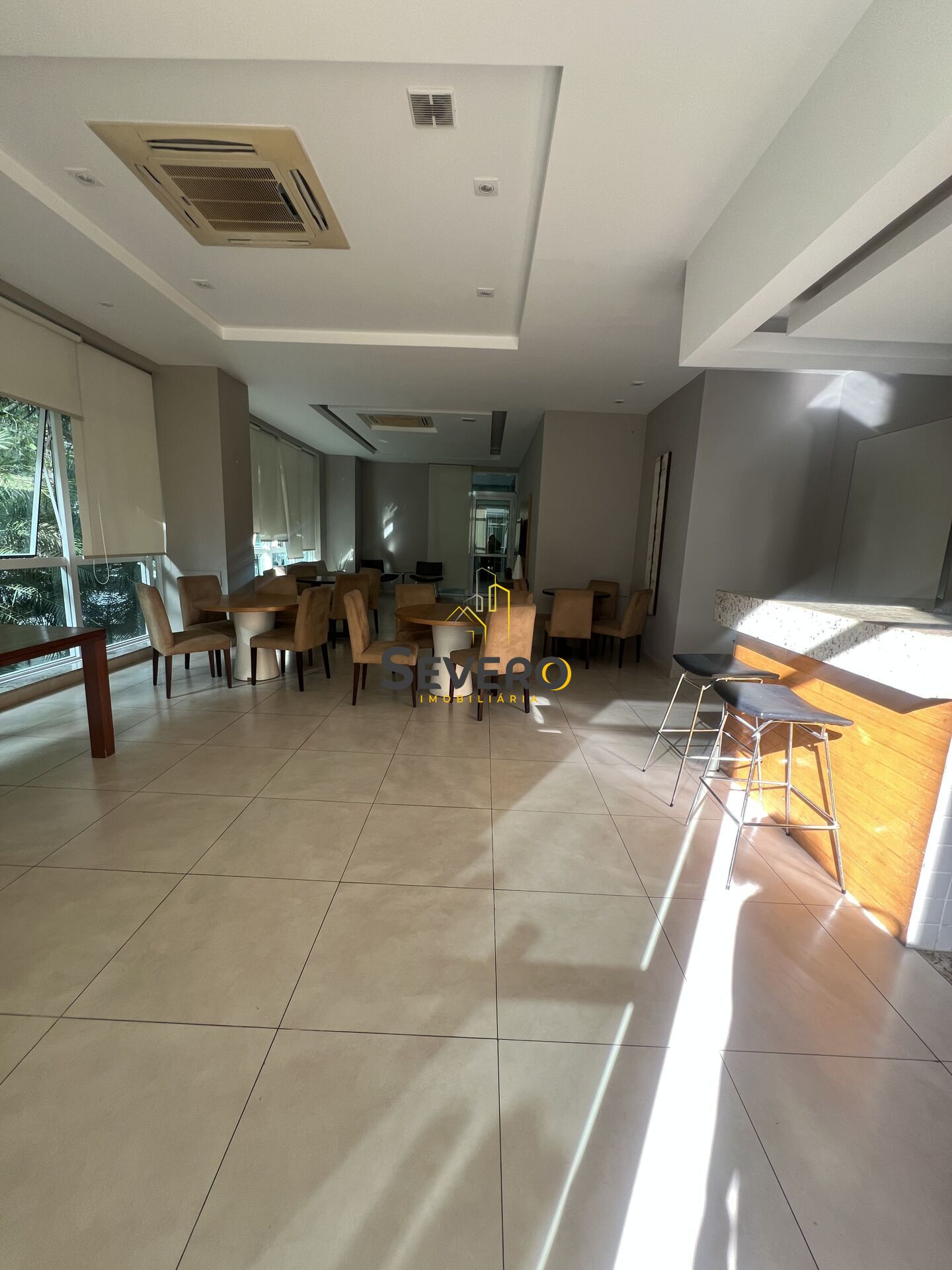 Apartamento à venda com 2 quartos, 84m² - Foto 21