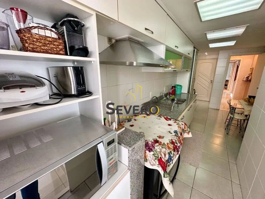 Cobertura à venda com 3 quartos, 225m² - Foto 30