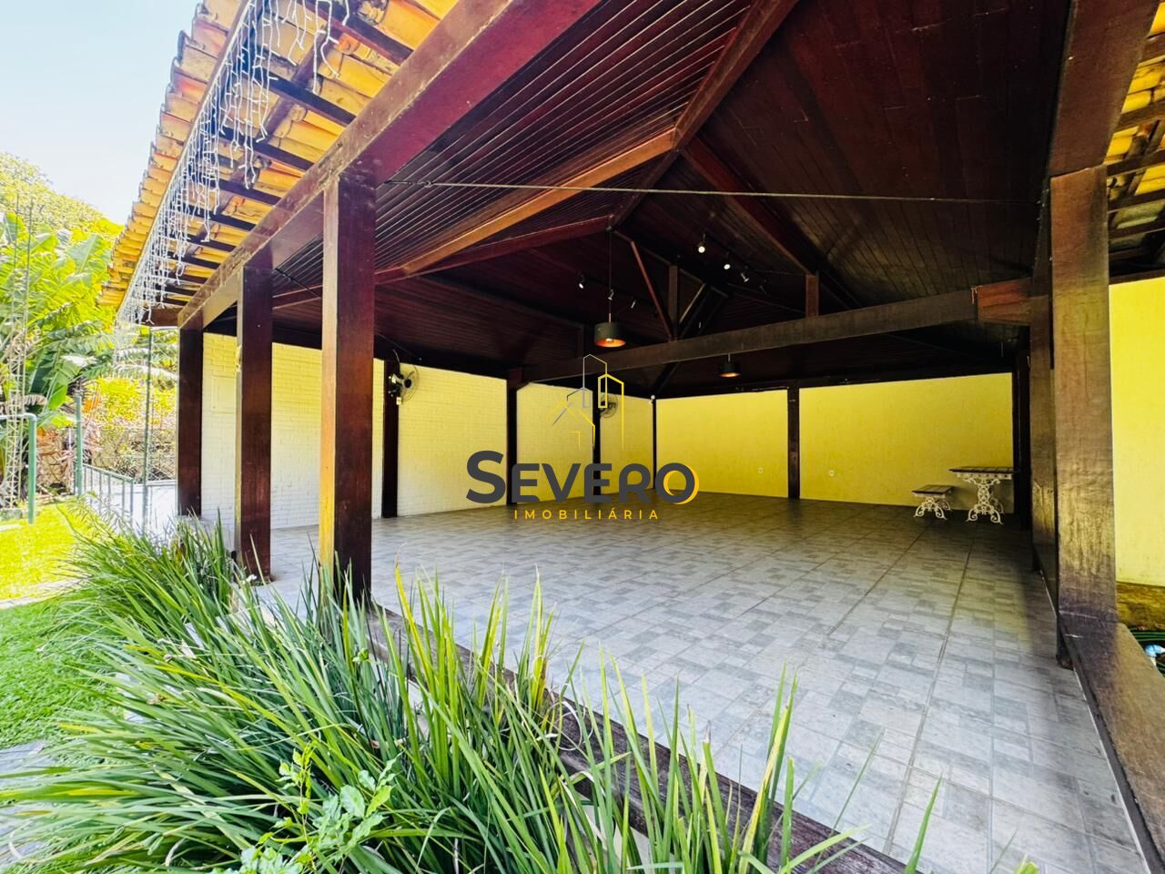 Casa, 4 quartos, 236 m² - Foto 26