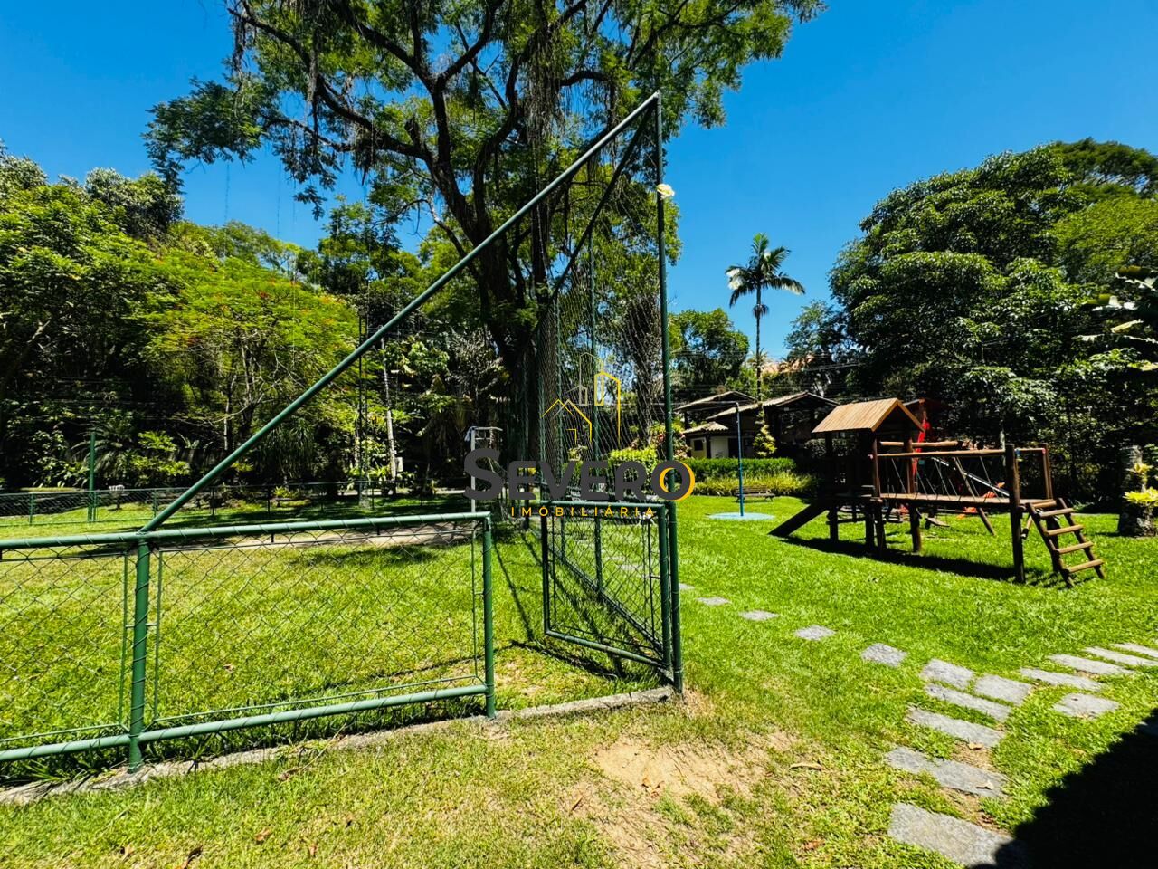 Casa, 4 quartos, 236 m² - Foto 25