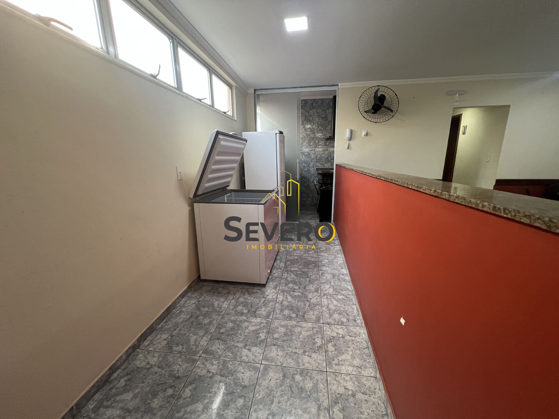 Apartamento à venda com 2 quartos, 60m² - Foto 12