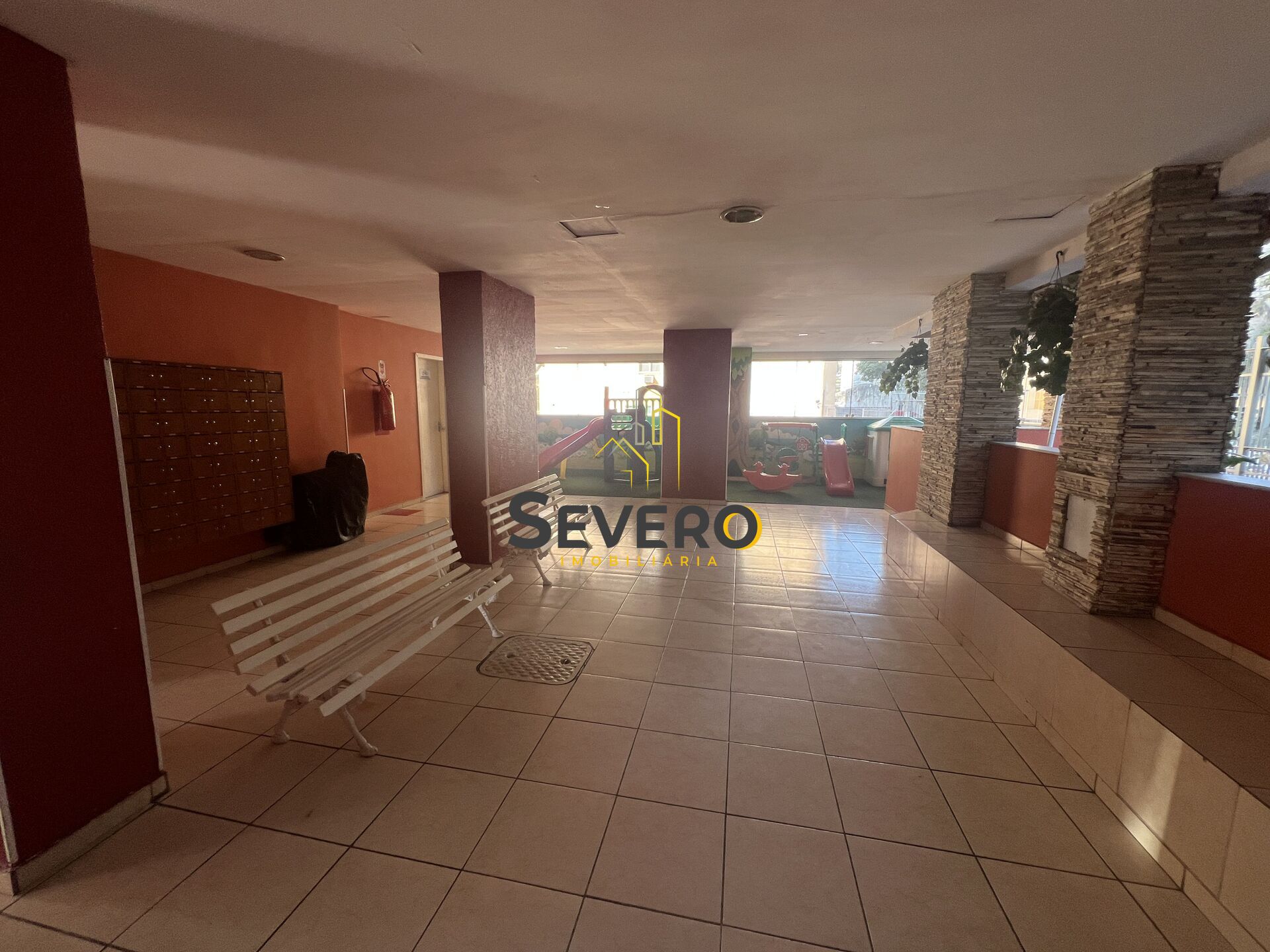 Apartamento à venda com 2 quartos, 60m² - Foto 14