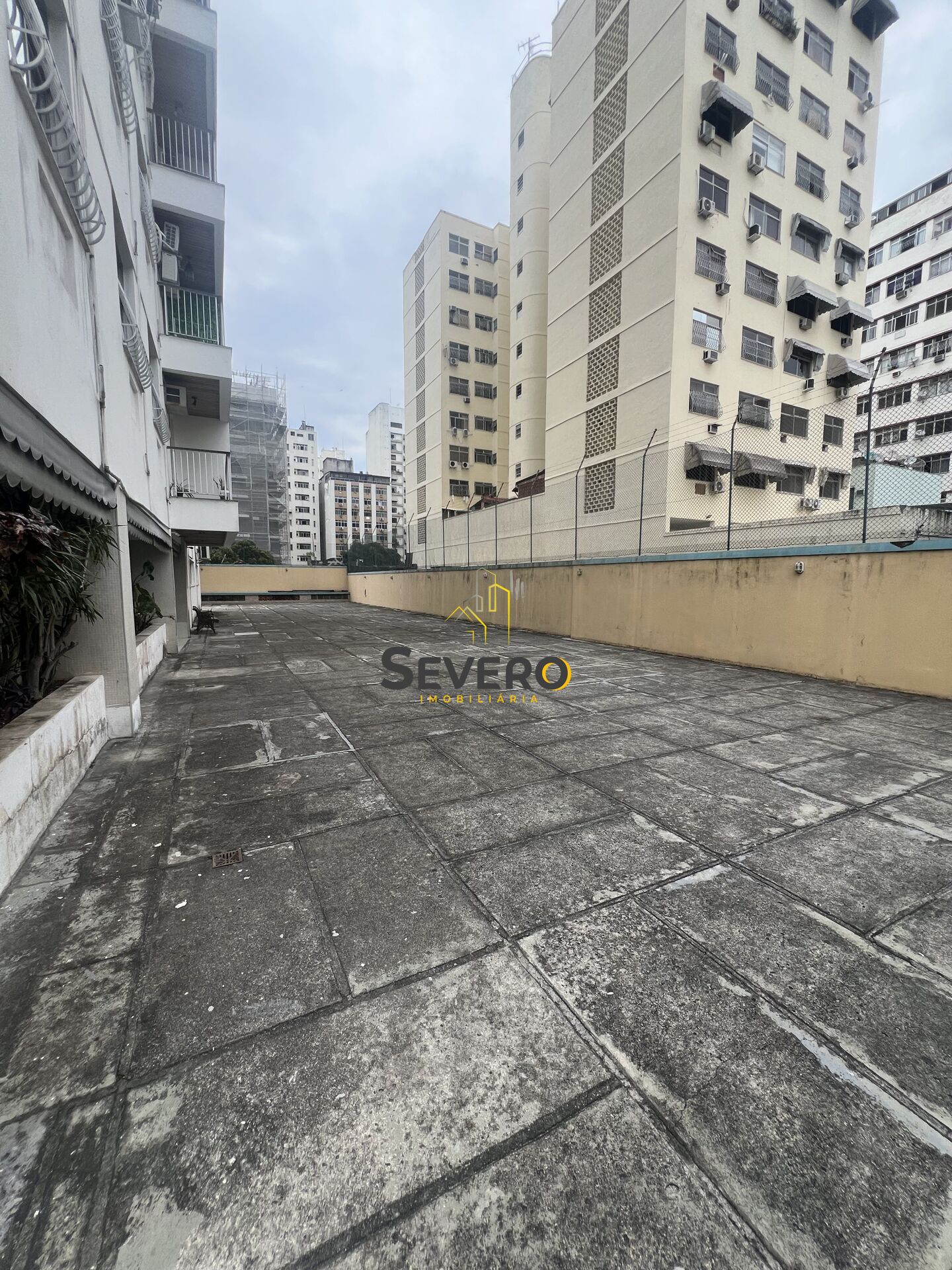 Apartamento à venda com 4 quartos, 175m² - Foto 33