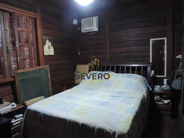 Casa à venda com 3 quartos, 110m² - Foto 8