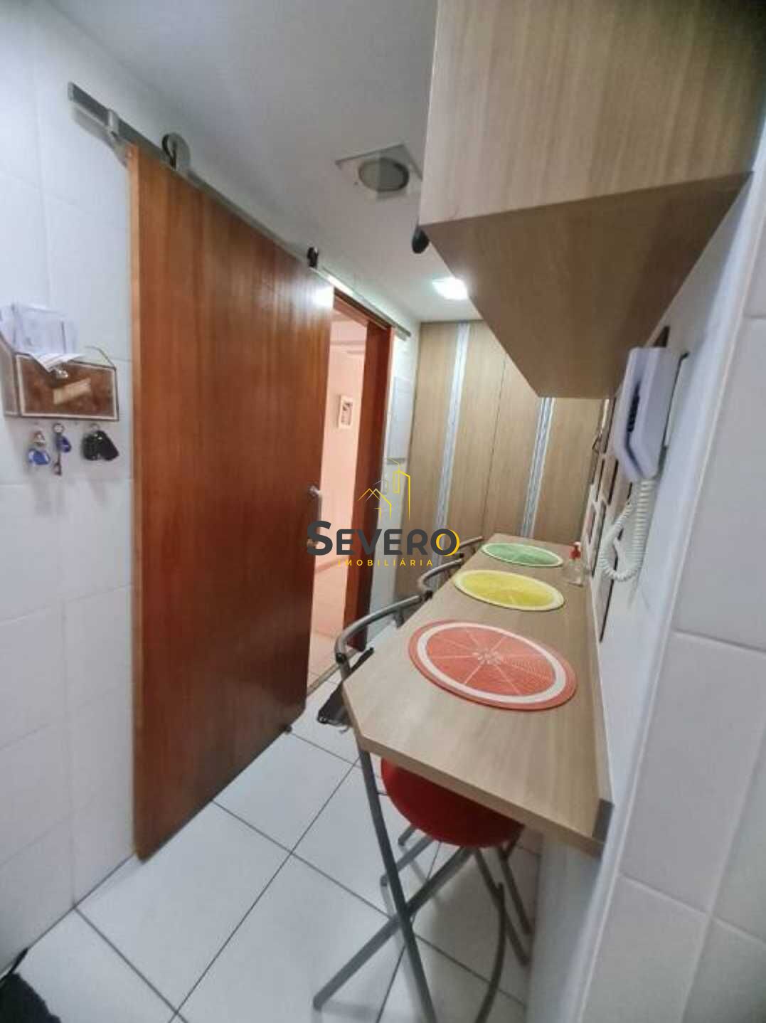 Apartamento à venda com 3 quartos, 110m² - Foto 11