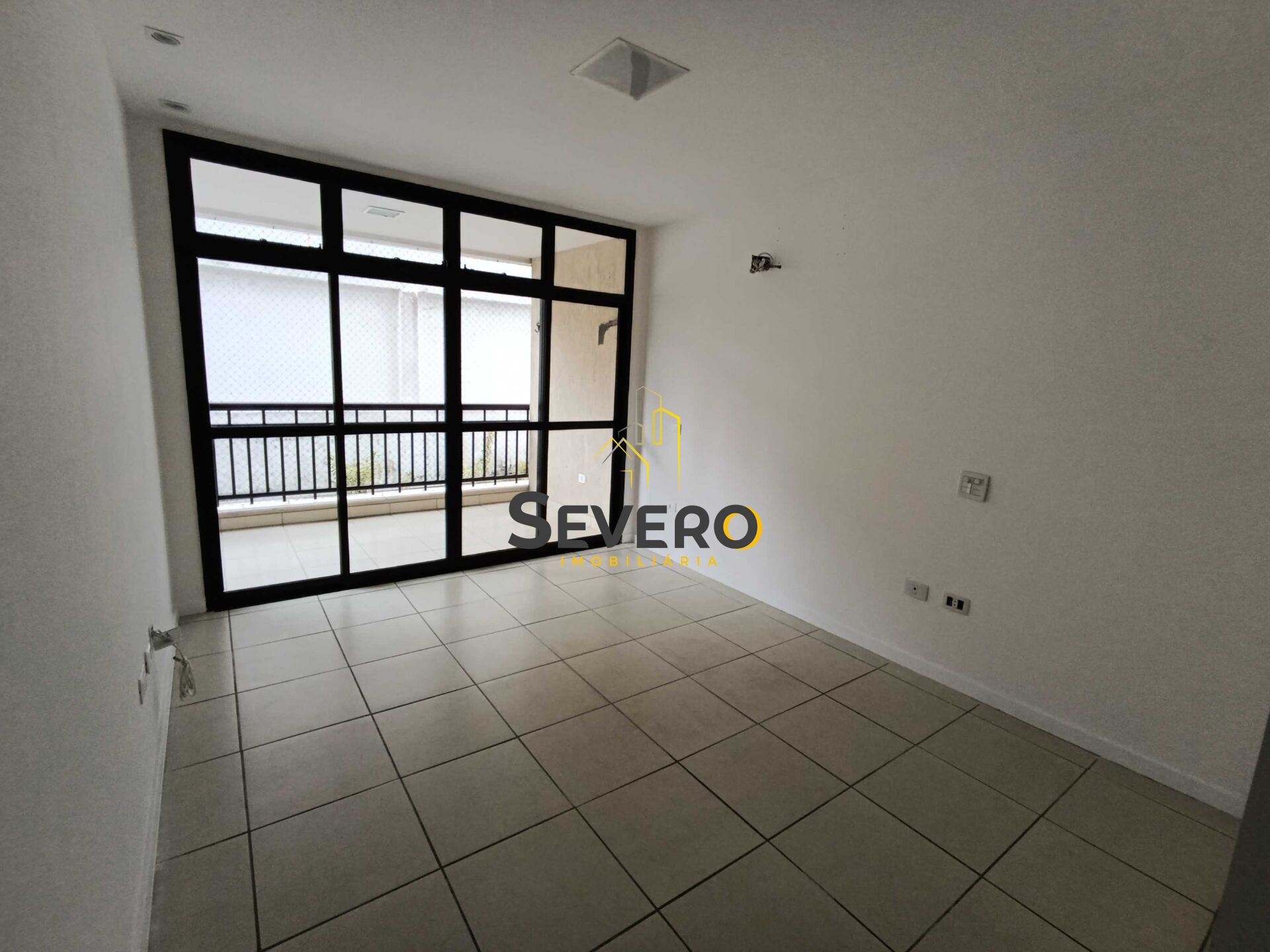 Apartamento à venda com 3 quartos, 110m² - Foto 10