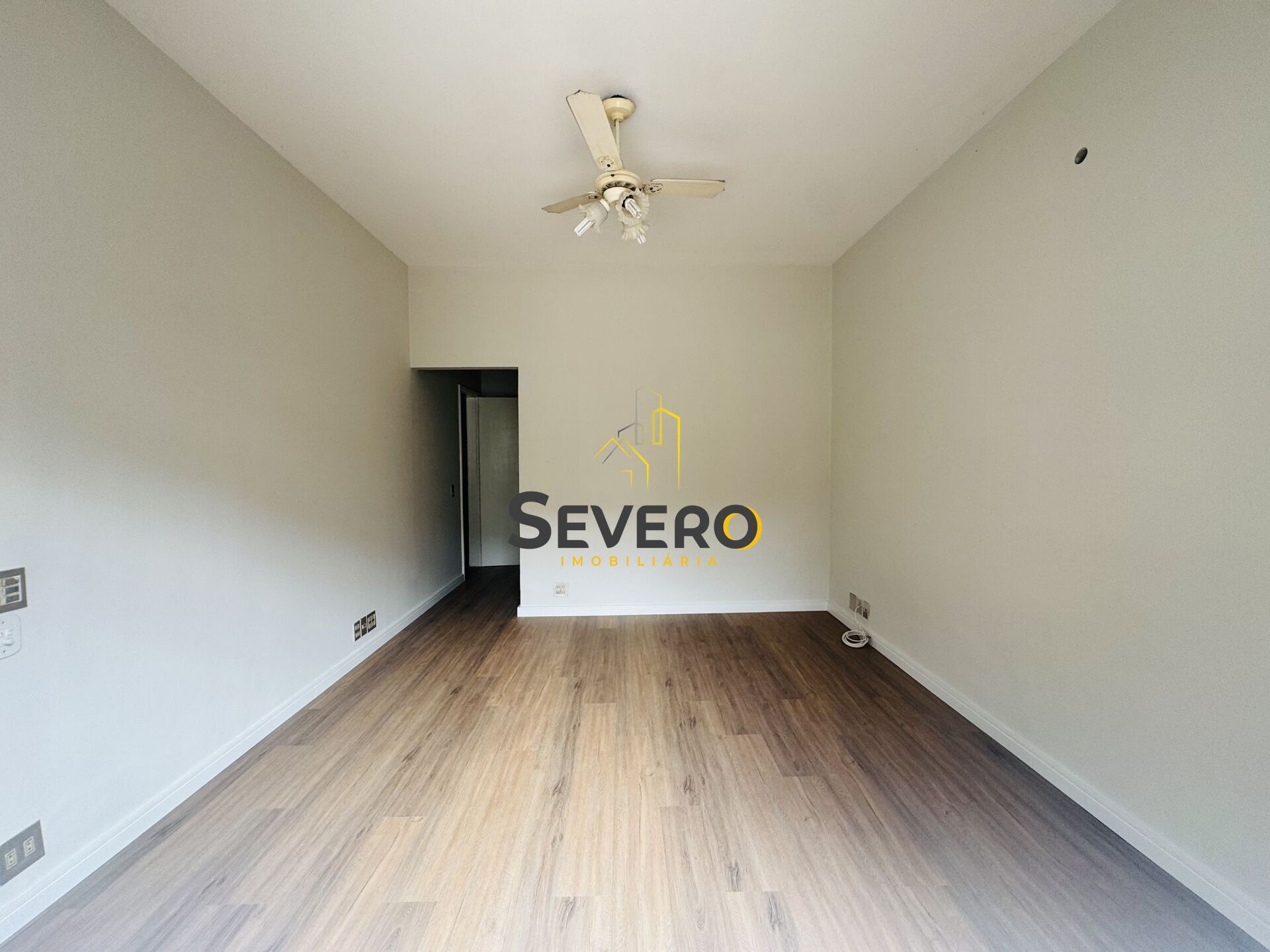 Casa à venda com 3 quartos, 215m² - Foto 6