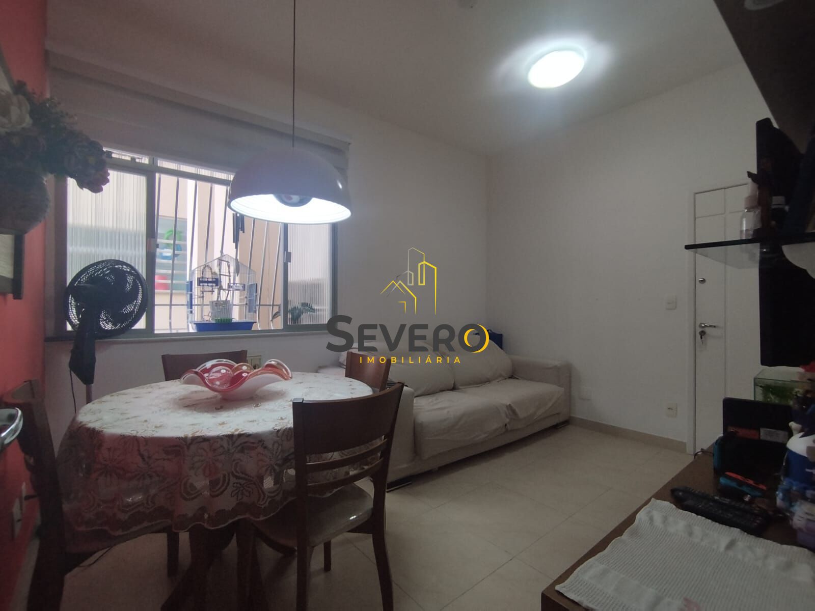 Apartamento à venda com 2 quartos, 69m² - Foto 2