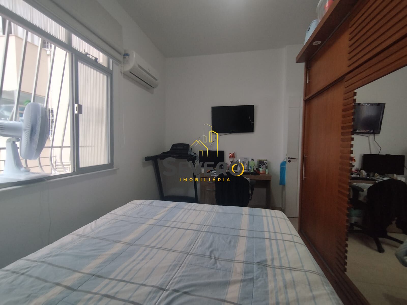 Apartamento à venda com 2 quartos, 69m² - Foto 4