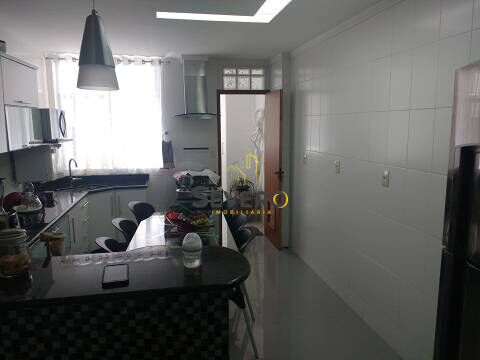 Apartamento à venda com 4 quartos, 150m² - Foto 16