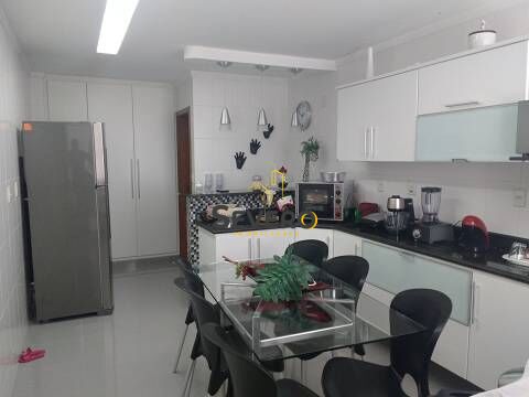 Apartamento à venda com 4 quartos, 150m² - Foto 15