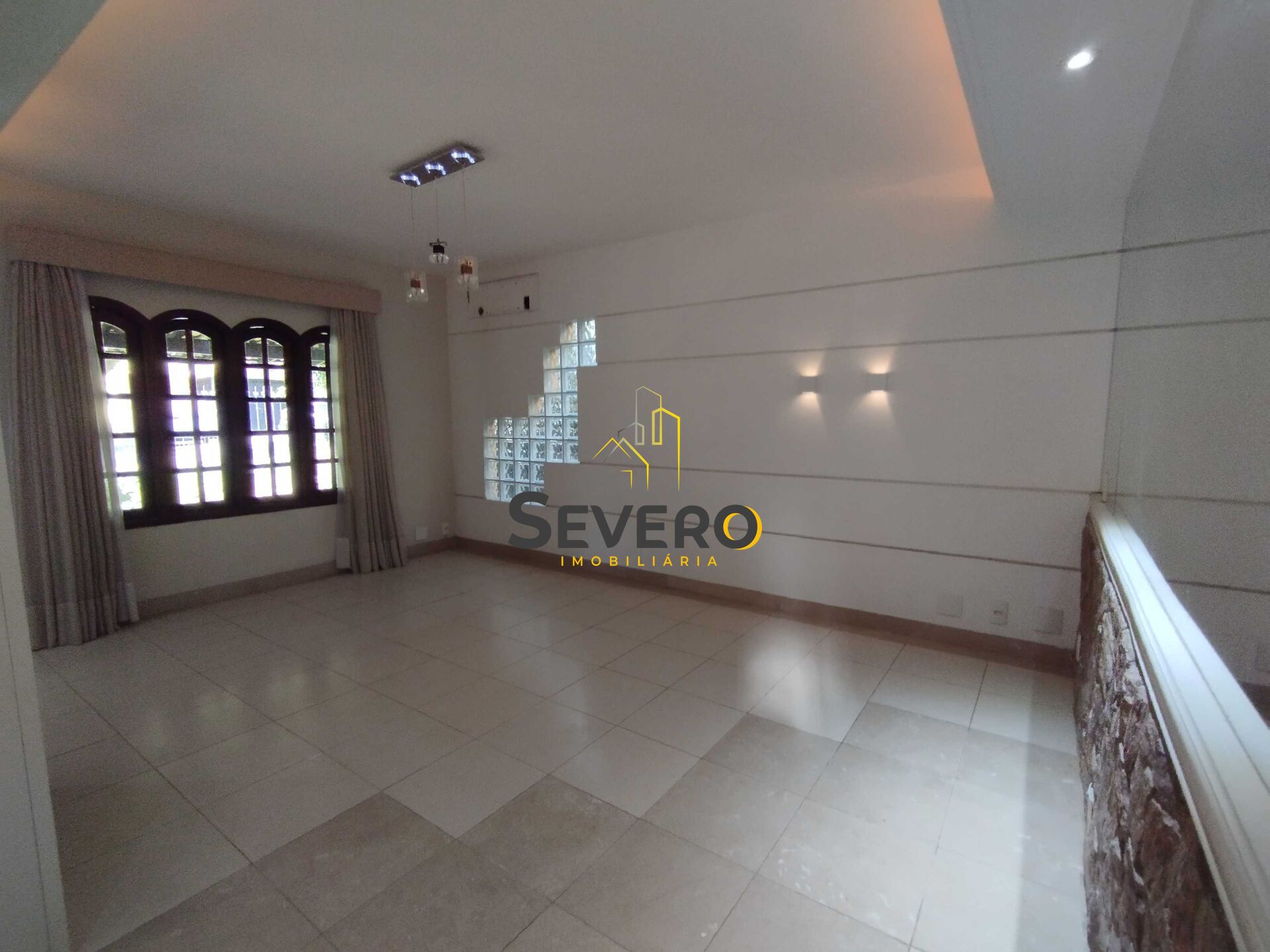 Casa de Condomínio à venda com 5 quartos, 320m² - Foto 5