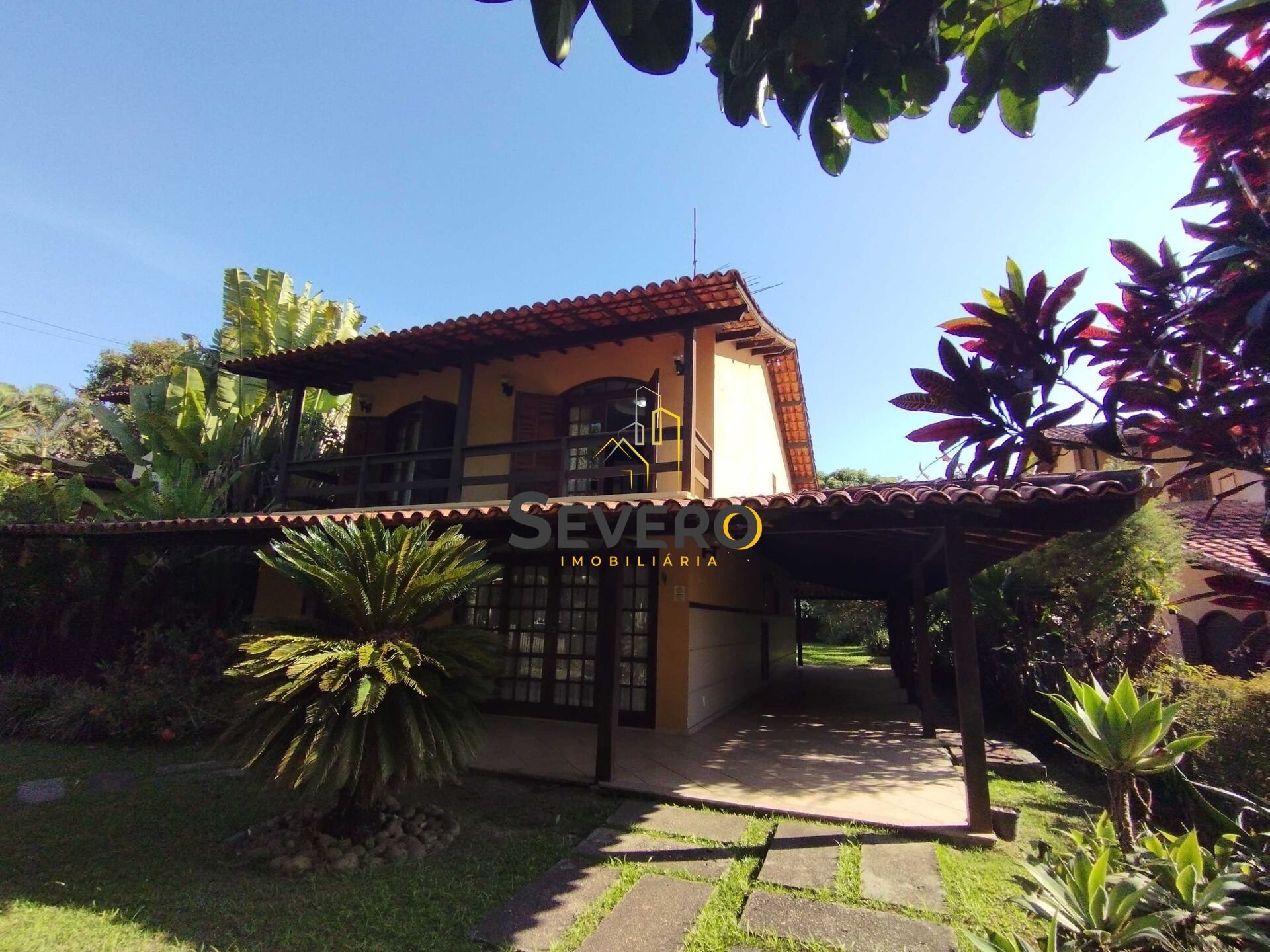 Casa de Condomínio à venda com 5 quartos, 320m² - Foto 1