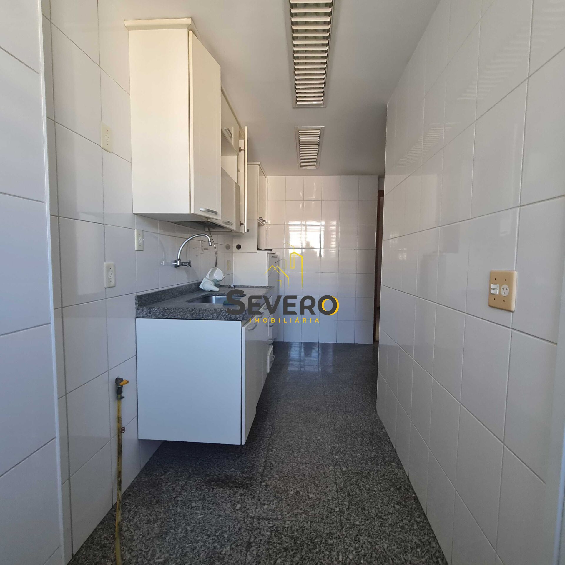 Apartamento à venda com 2 quartos, 80m² - Foto 10