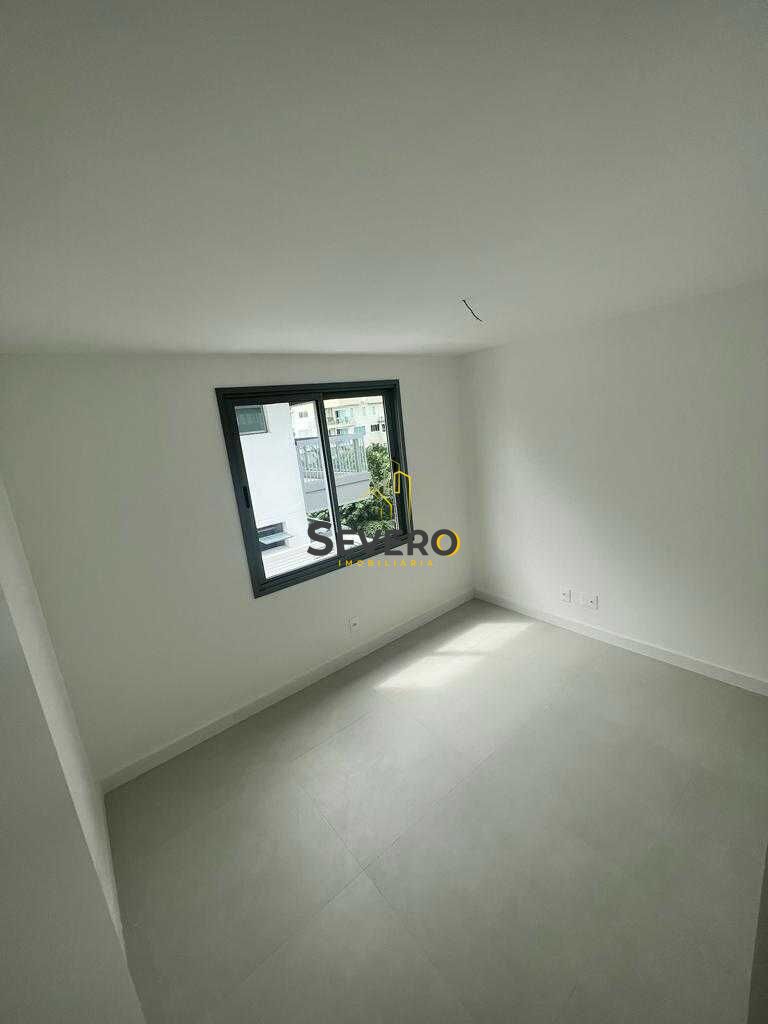 Apartamento à venda com 4 quartos, 151m² - Foto 10