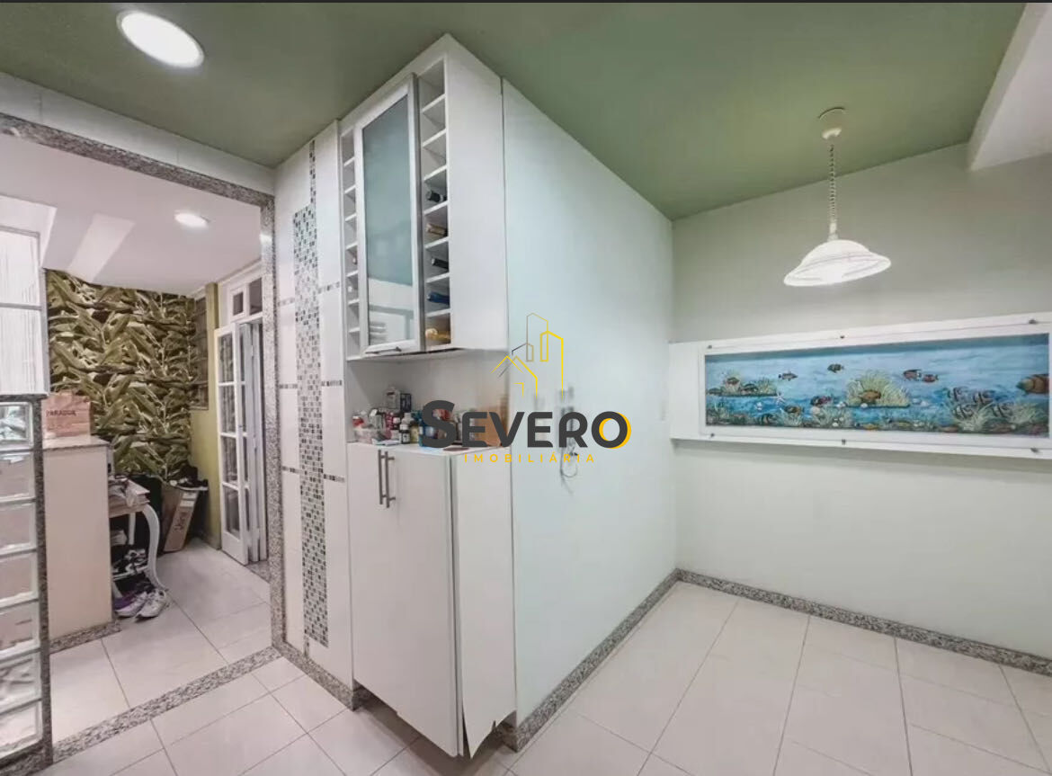 Apartamento à venda com 4 quartos, 180m² - Foto 7