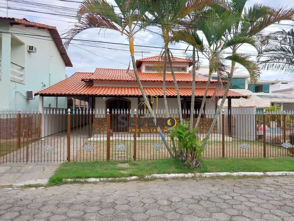 Casa à venda com 5 quartos, 244m² - Foto 21