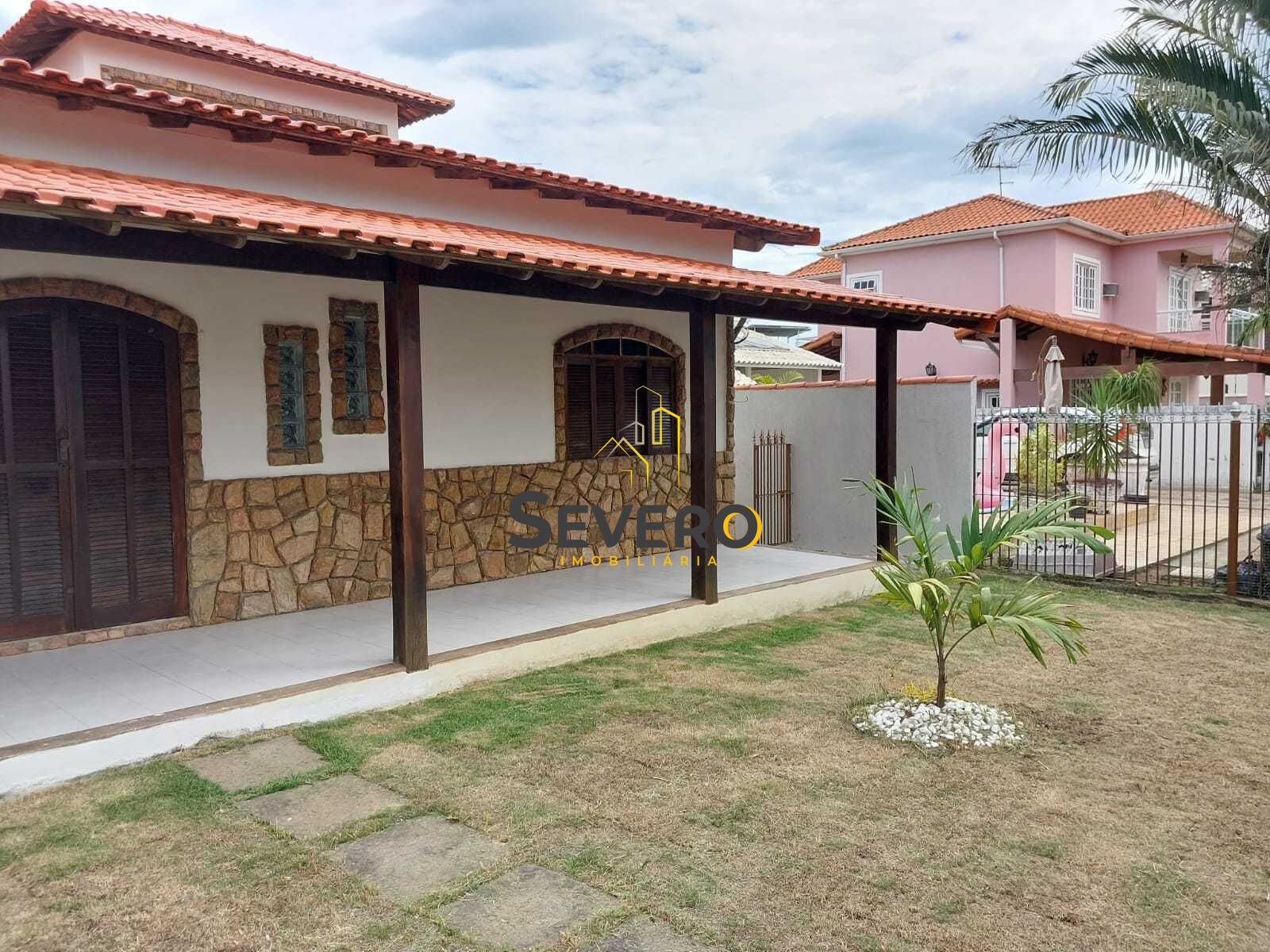 Casa à venda com 5 quartos, 244m² - Foto 22