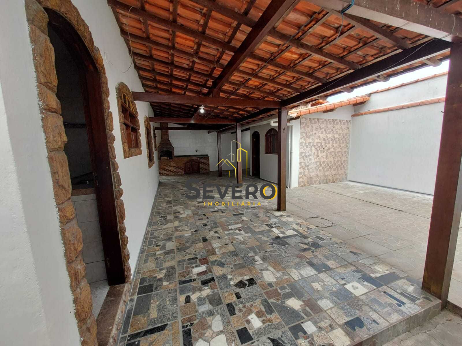 Casa à venda com 5 quartos, 244m² - Foto 9