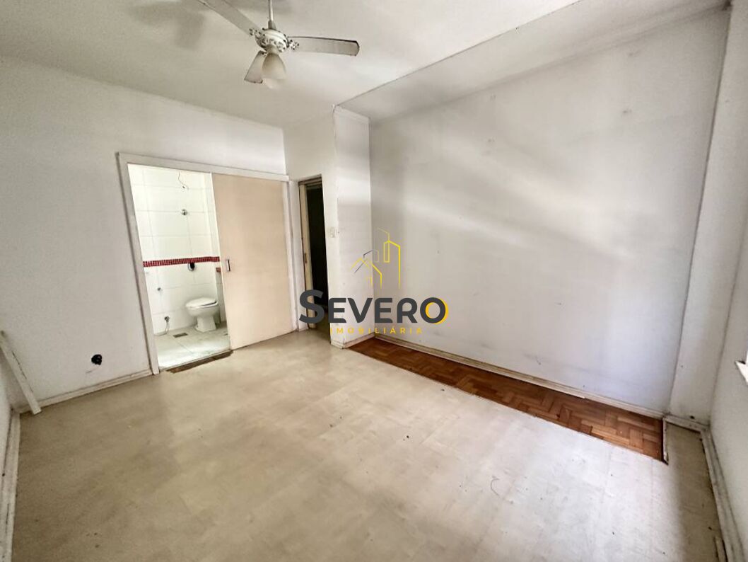 Apartamento à venda com 3 quartos, 140m² - Foto 12