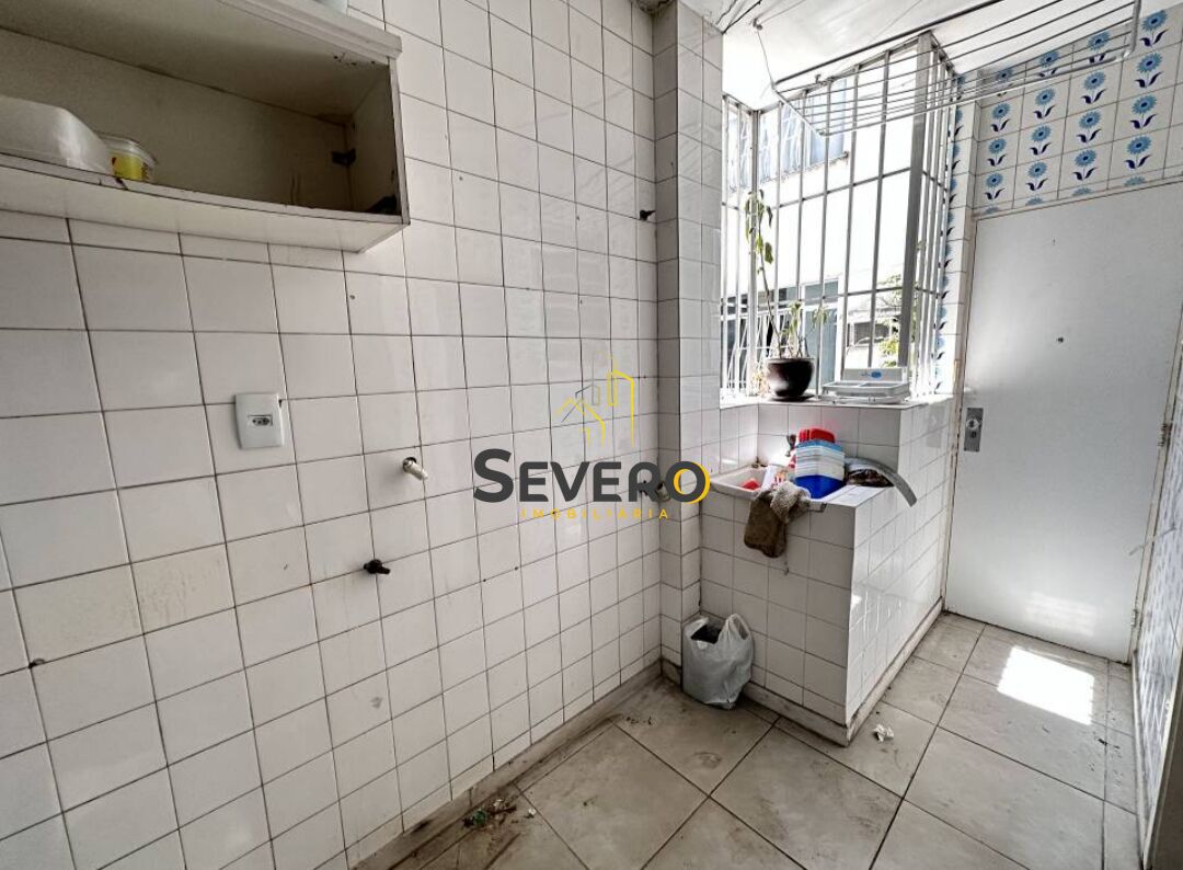 Apartamento à venda com 3 quartos, 140m² - Foto 21