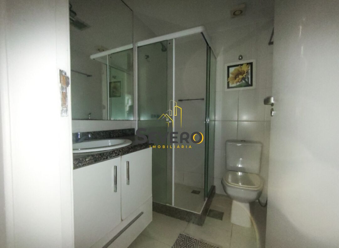 Apartamento à venda com 2 quartos, 70m² - Foto 15