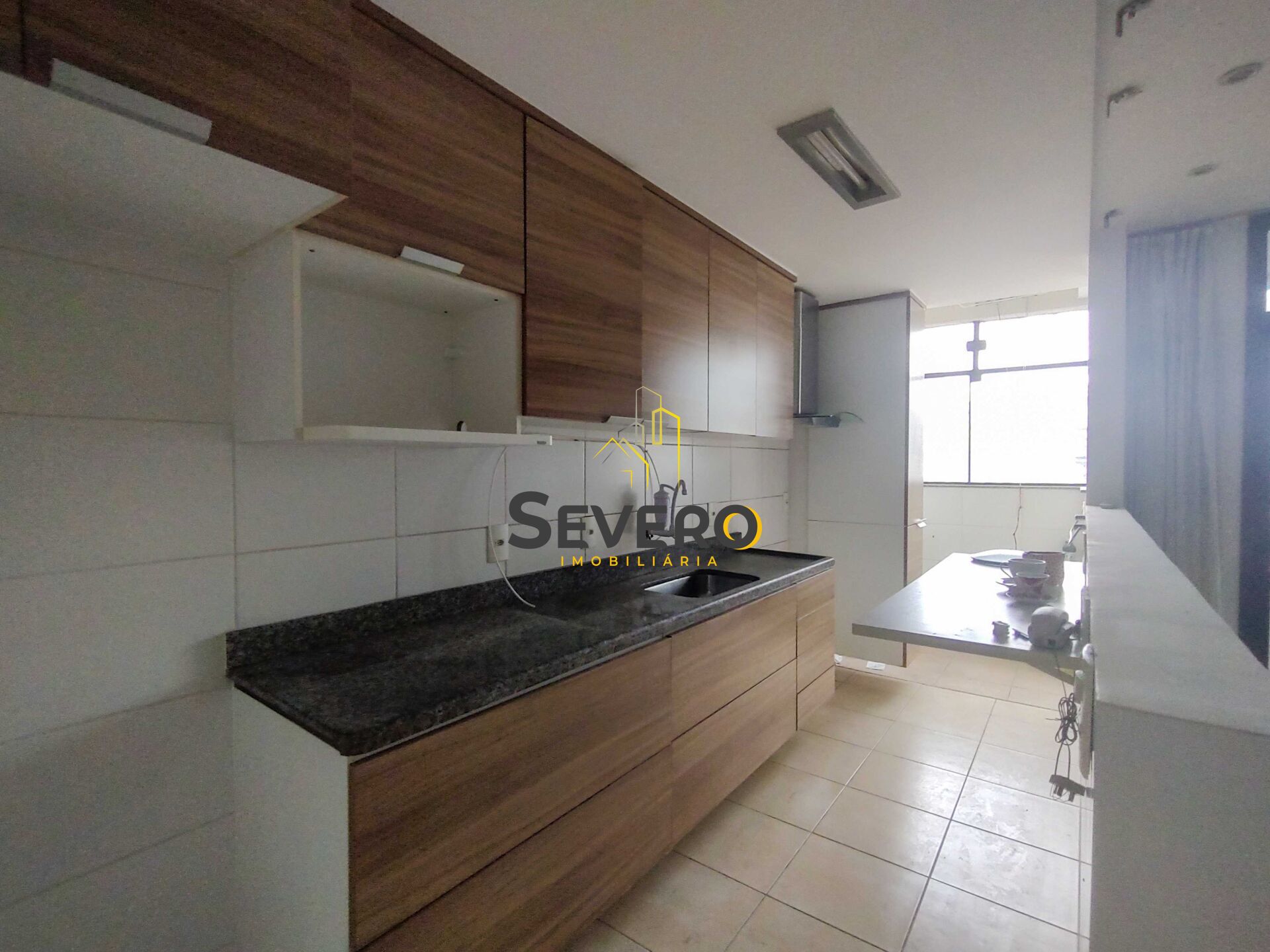 Apartamento à venda com 2 quartos, 70m² - Foto 6