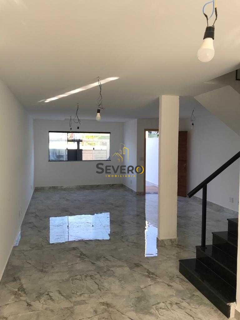 Casa à venda com 3 quartos, 134m² - Foto 7