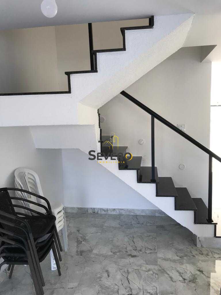 Casa à venda com 3 quartos, 134m² - Foto 14