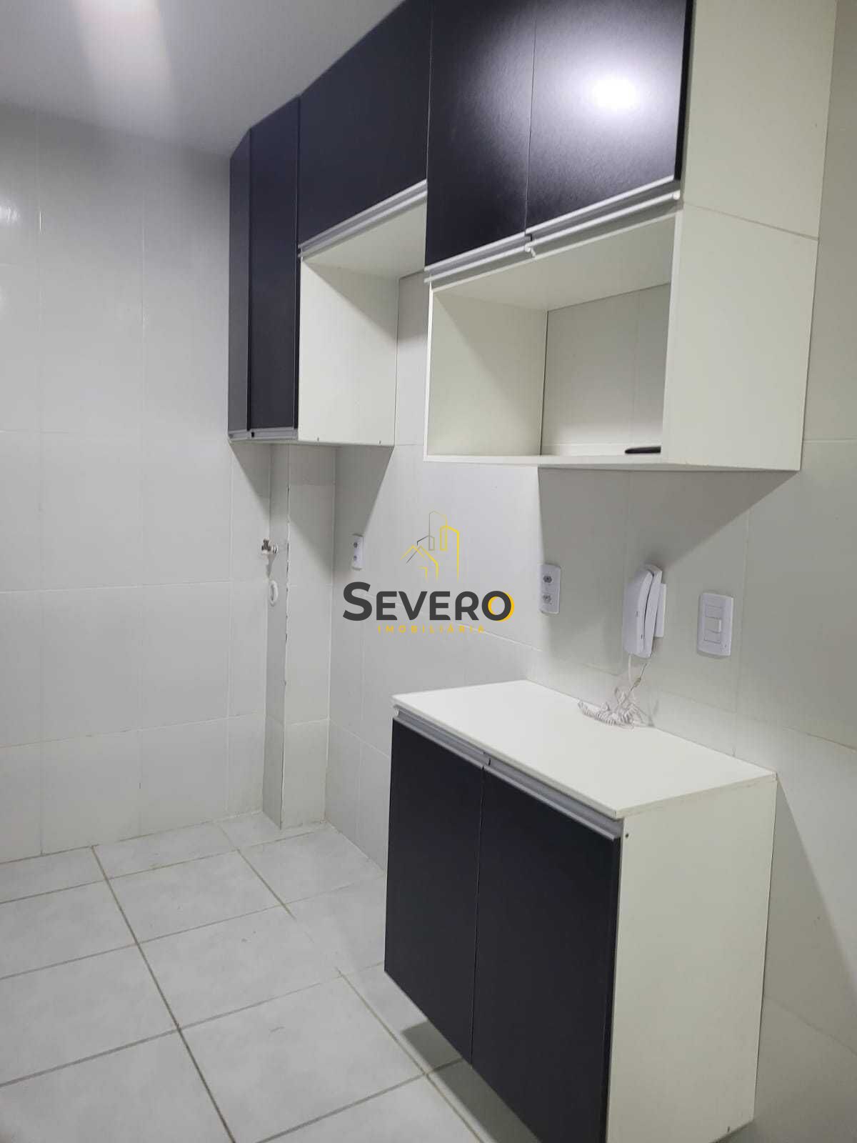 Apartamento à venda com 2 quartos, 46m² - Foto 3