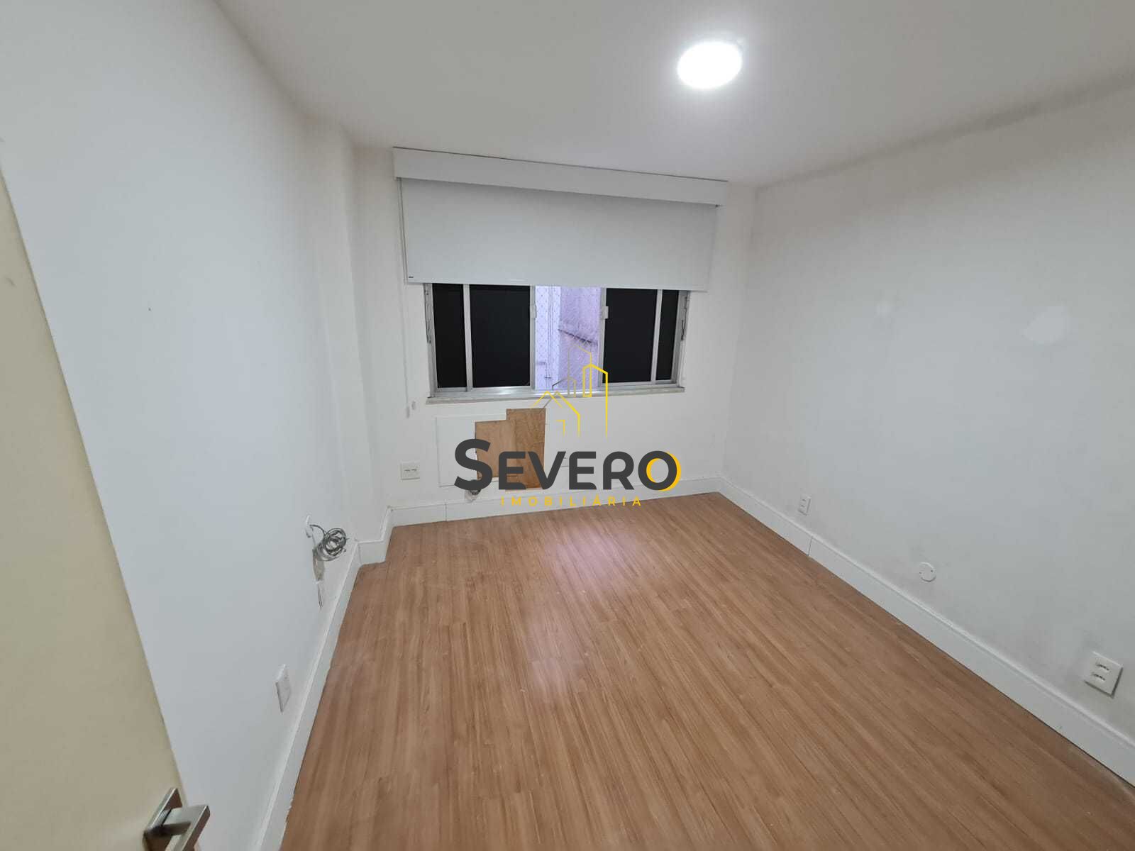 Apartamento à venda com 2 quartos, 102m² - Foto 9