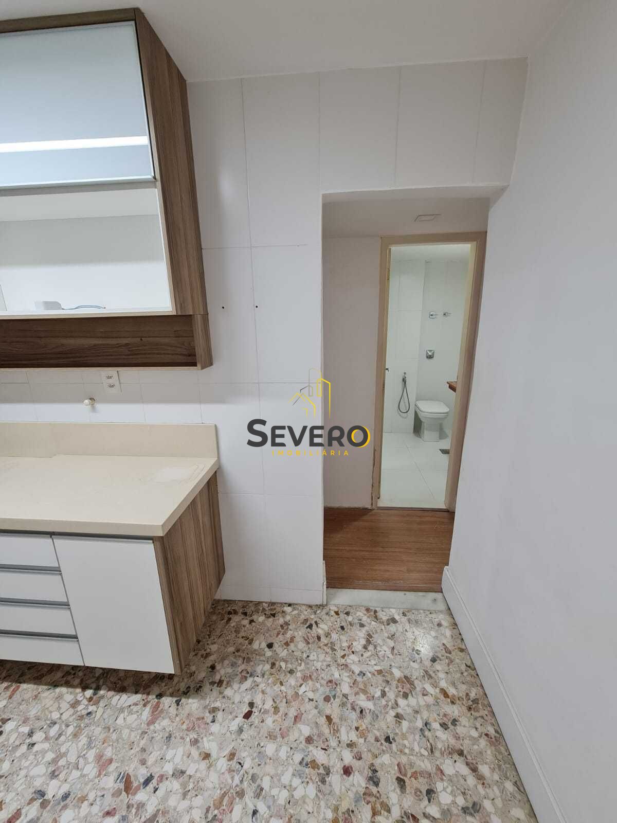 Apartamento à venda com 2 quartos, 102m² - Foto 15