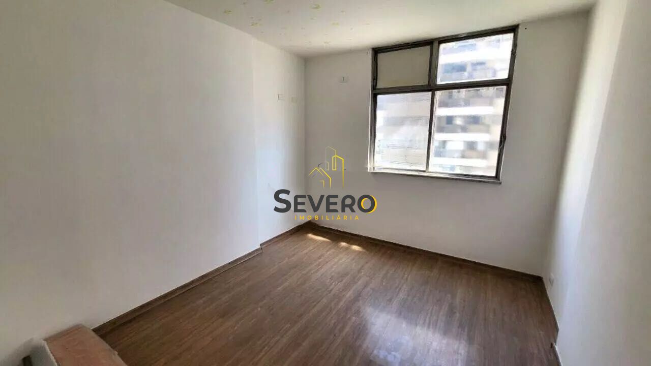 Apartamento à venda com 2 quartos, 70m² - Foto 14