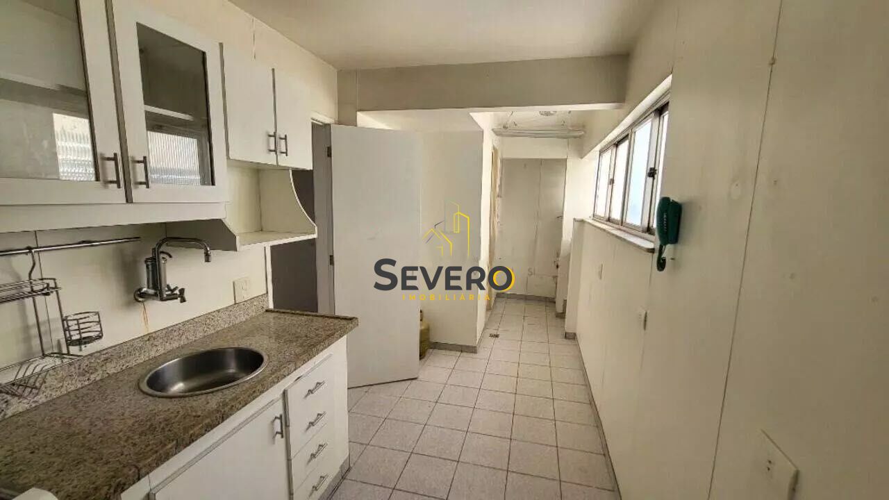 Apartamento à venda com 2 quartos, 70m² - Foto 21