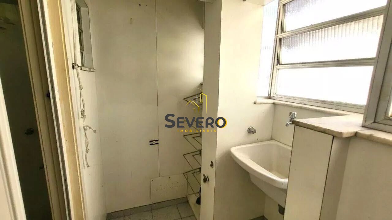 Apartamento à venda com 2 quartos, 70m² - Foto 22