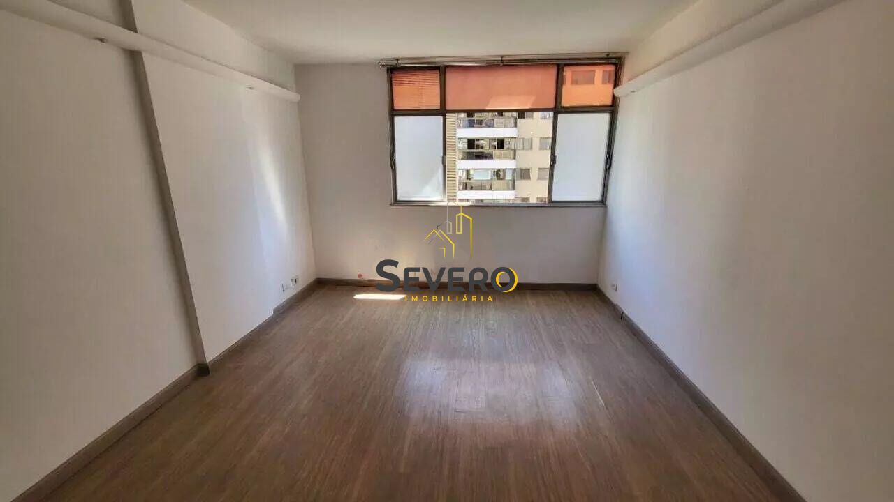 Apartamento à venda com 2 quartos, 70m² - Foto 5